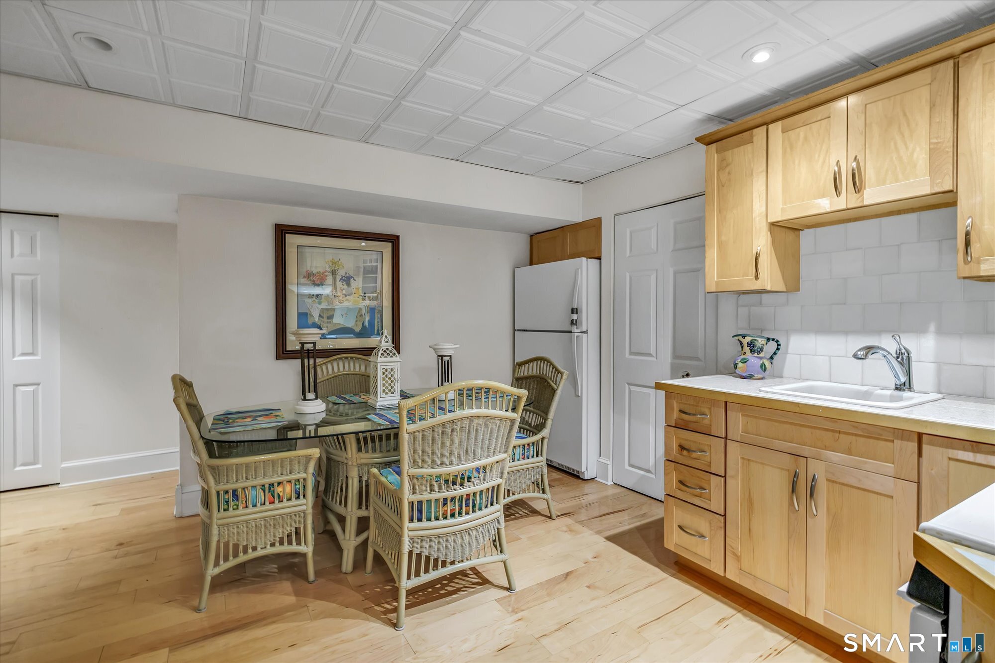 690 Forest Road West Haven CT 06516