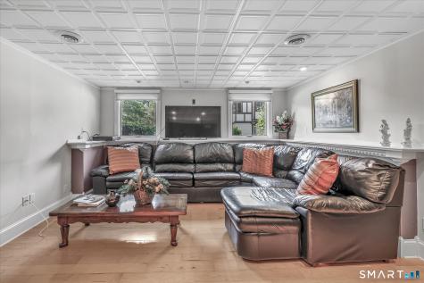 690 Forest Road West Haven CT 06516