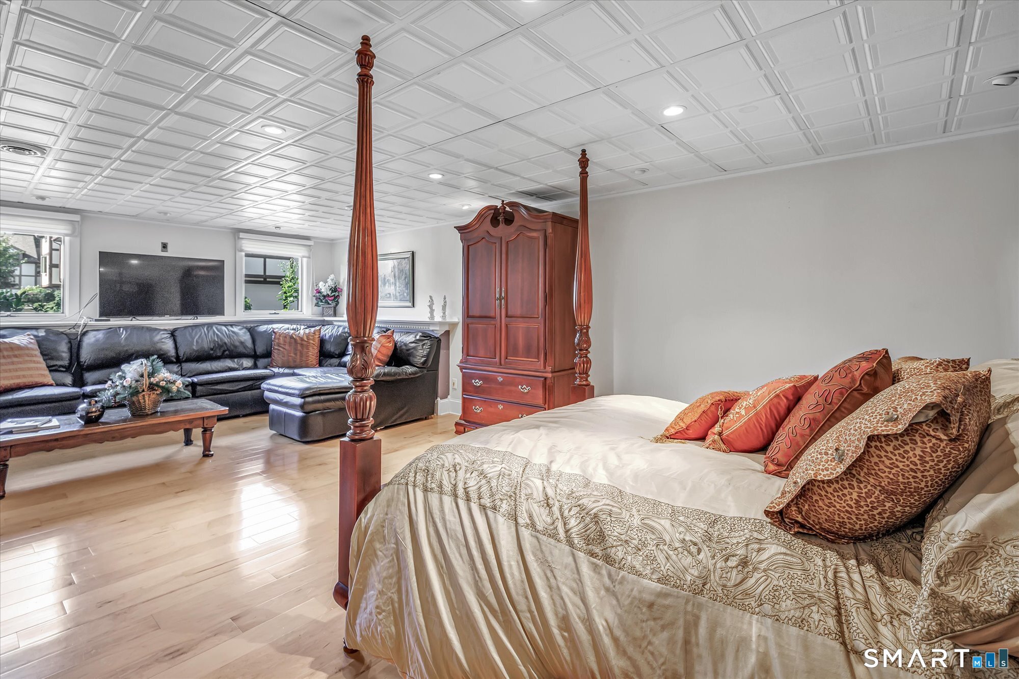 690 Forest Road West Haven CT 06516