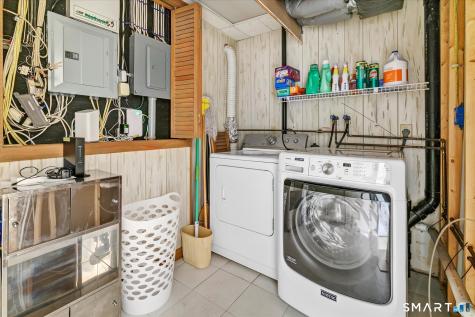 690 Forest Road West Haven CT 06516