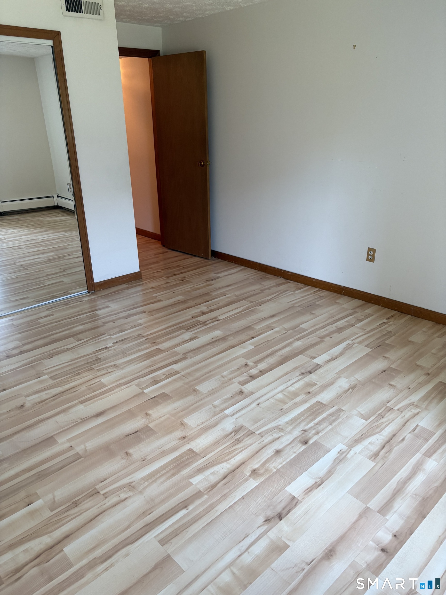 26 Amato Drive South Windsor CT 06074