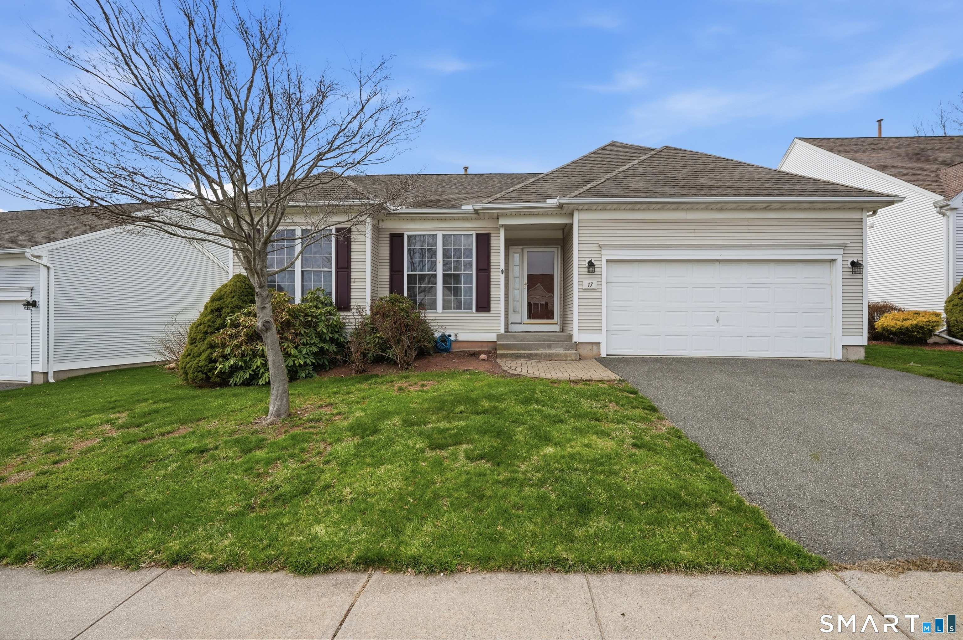 17 Heather Lane Suffield CT 06078