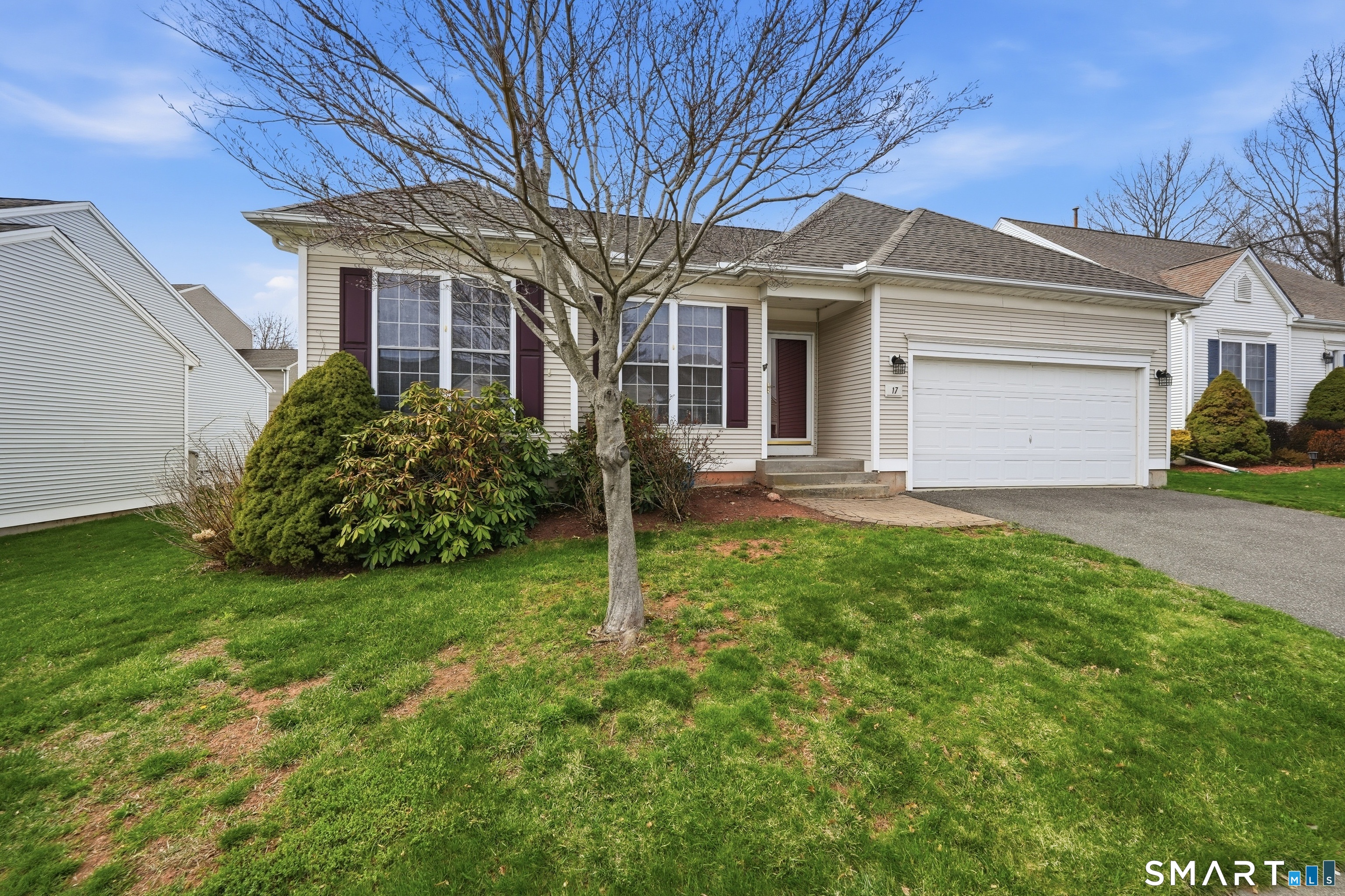17 Heather Lane Suffield CT 06078