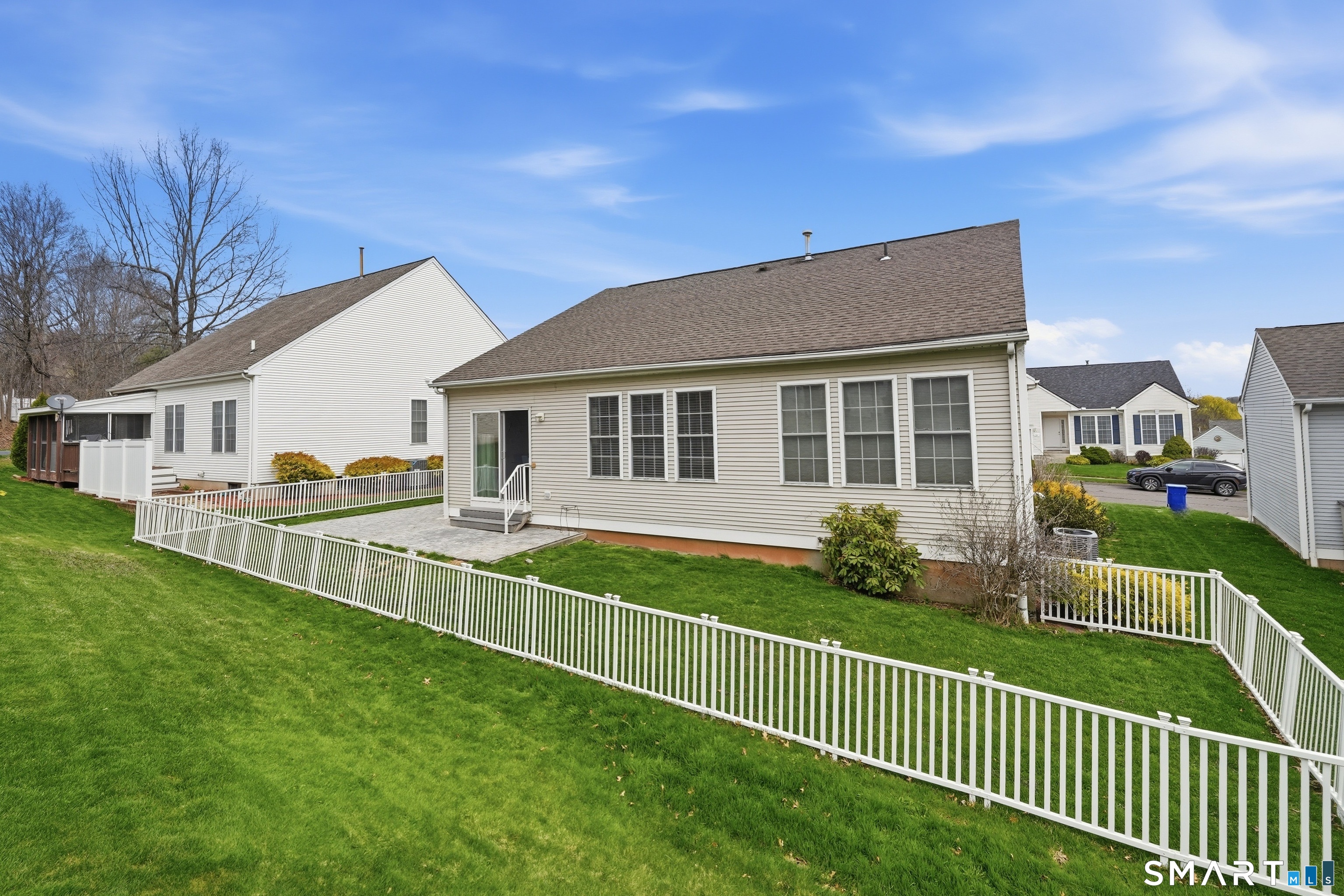 17 Heather Lane Suffield CT 06078