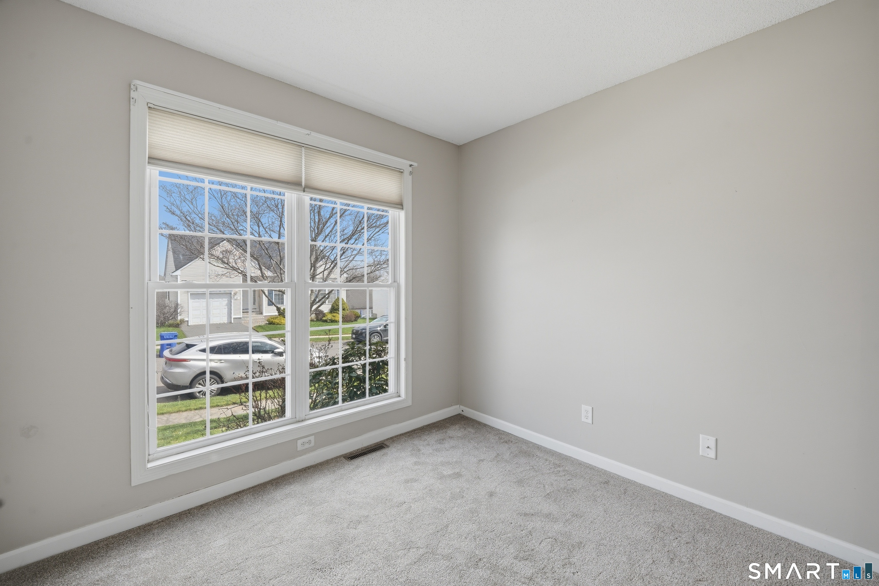 17 Heather Lane Suffield CT 06078