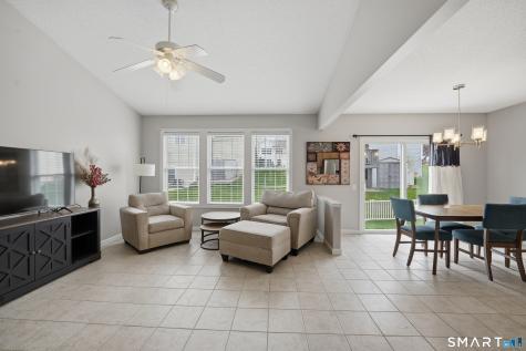 17 Heather Lane Suffield CT 06078