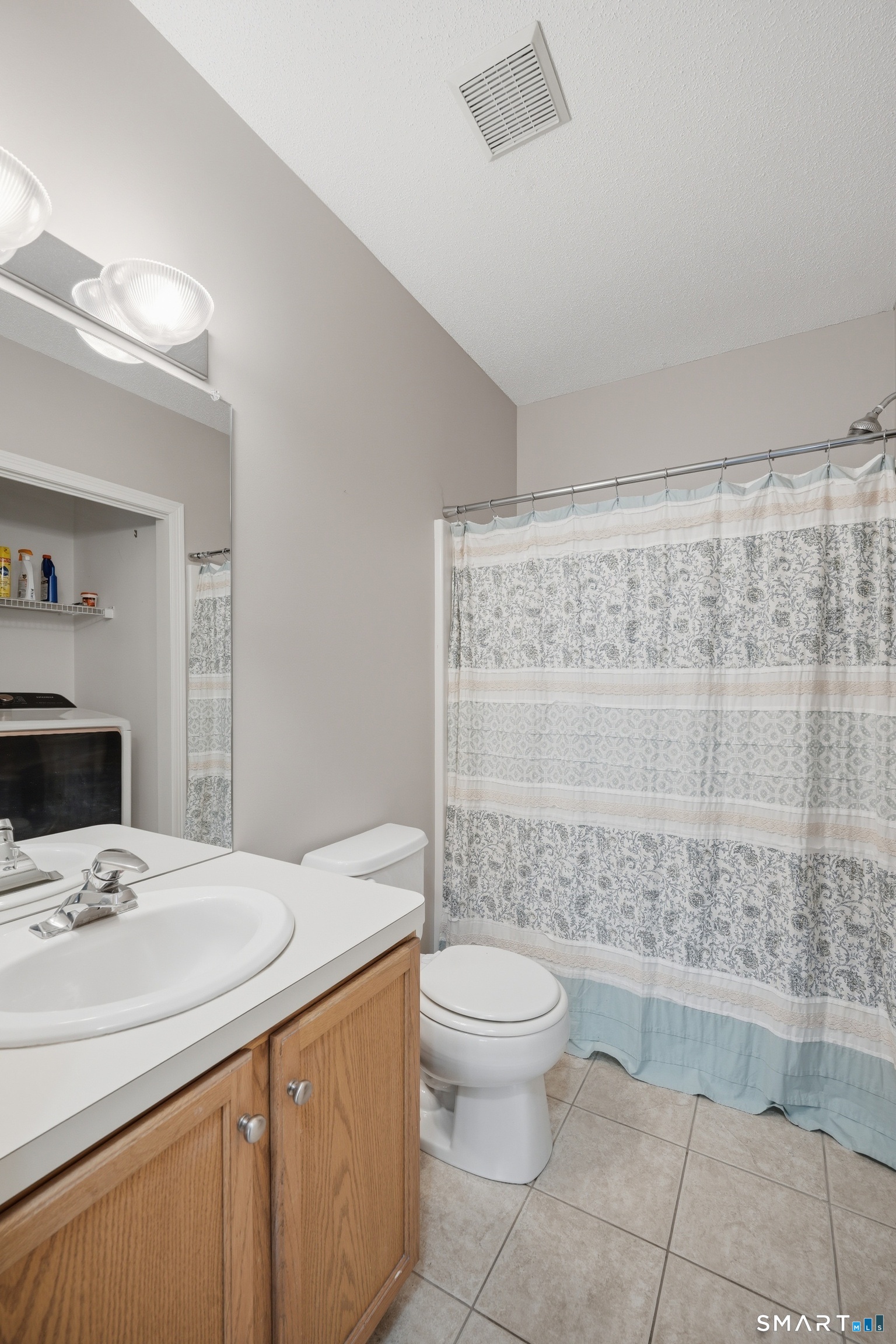 17 Heather Lane Suffield CT 06078