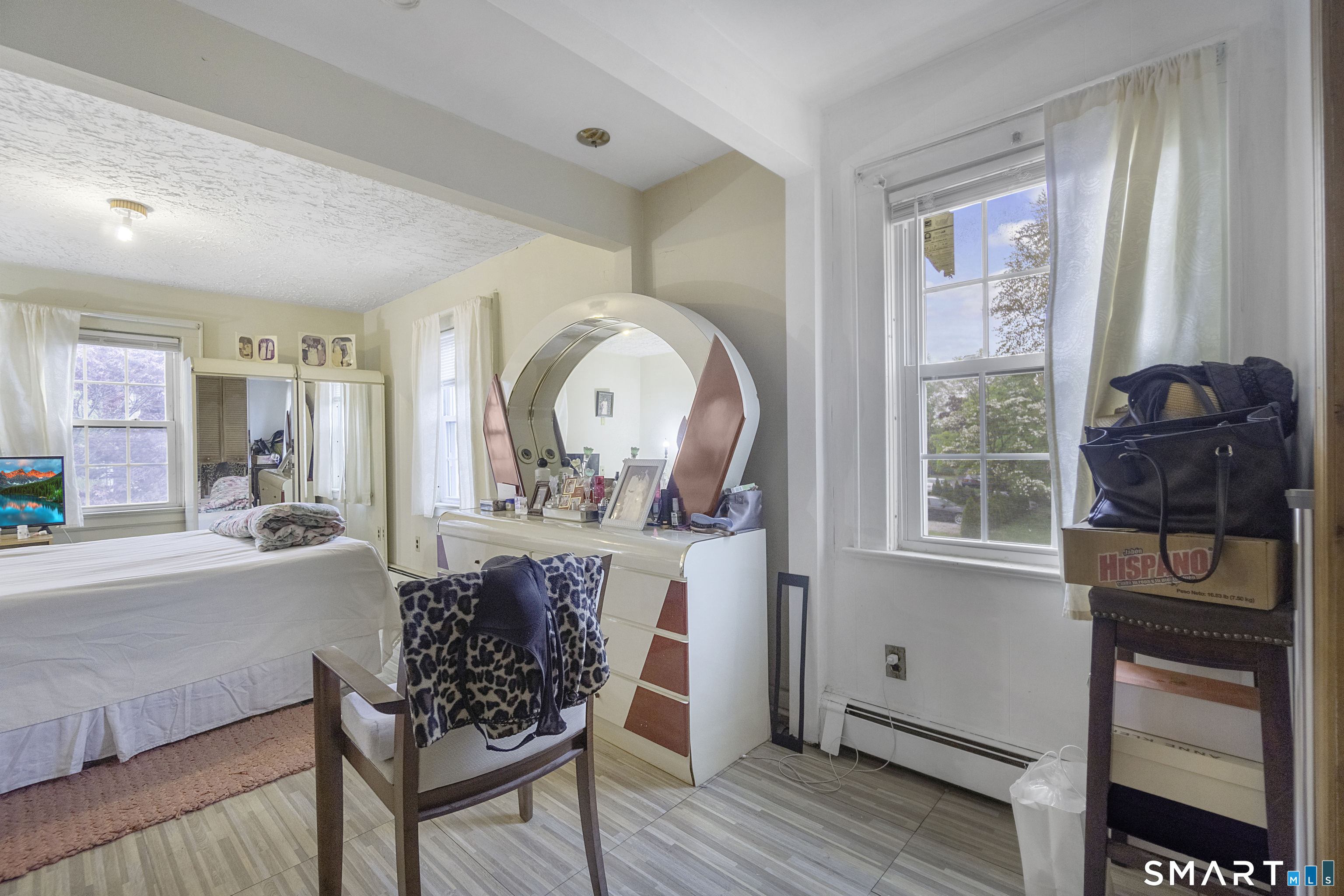 33 Colonial Road Stamford CT 06906