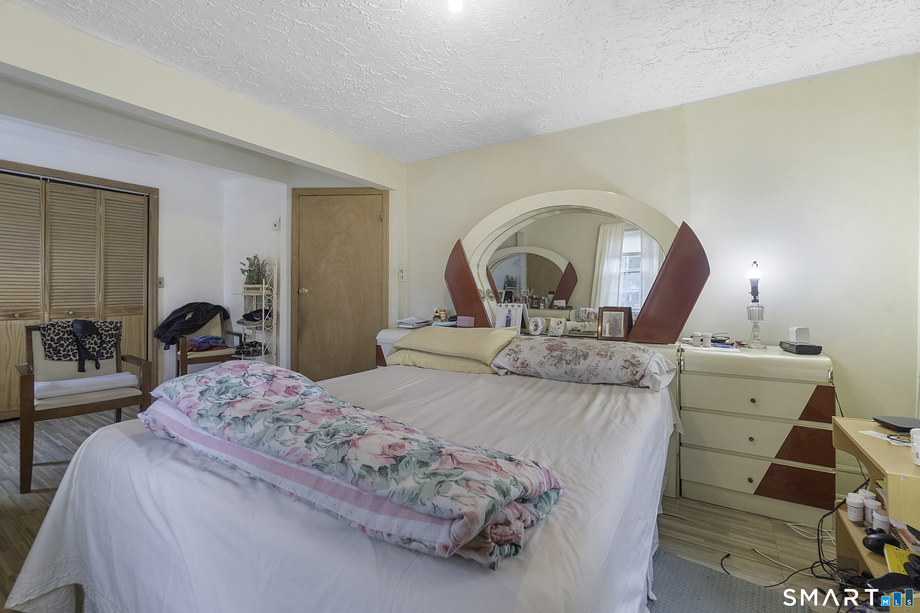 33 Colonial Road Stamford CT 06906