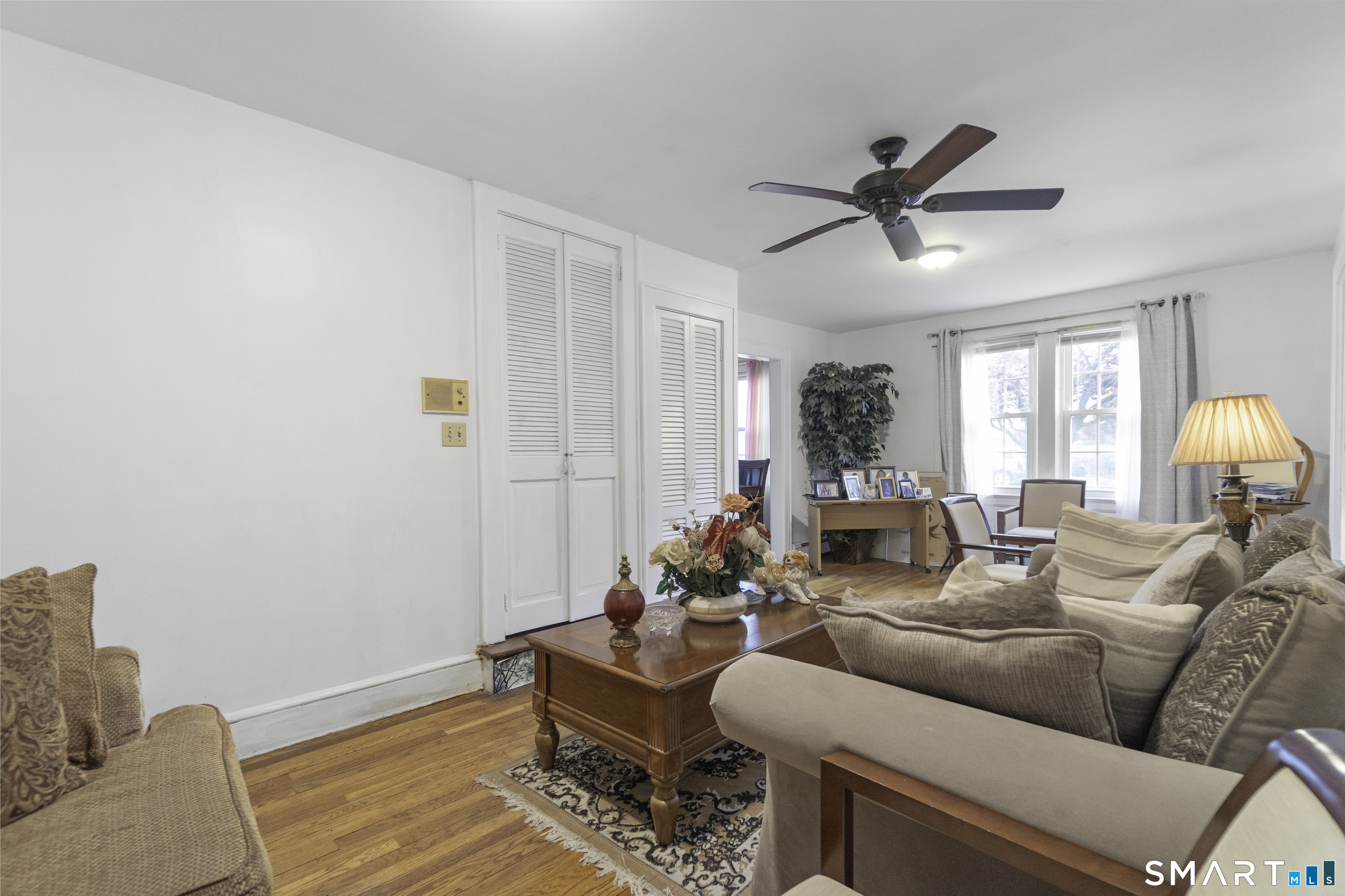33 Colonial Road Stamford CT 06906