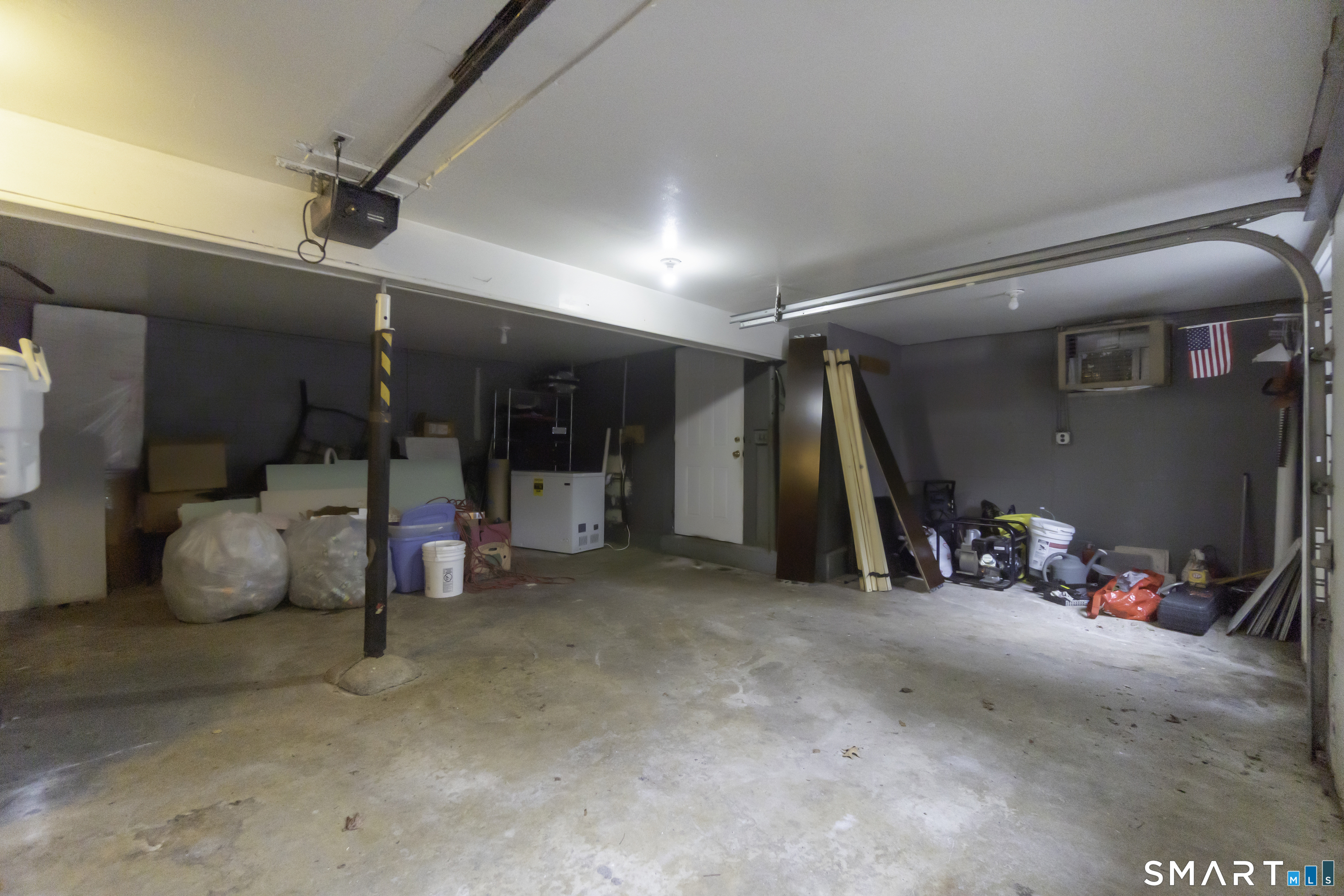 33 Colonial Road Stamford CT 06906