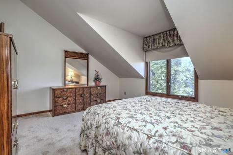 690 Forest Road West Haven CT 06516