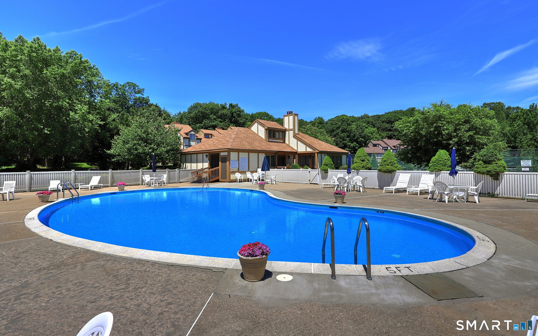 690 Forest Road West Haven CT 06516
