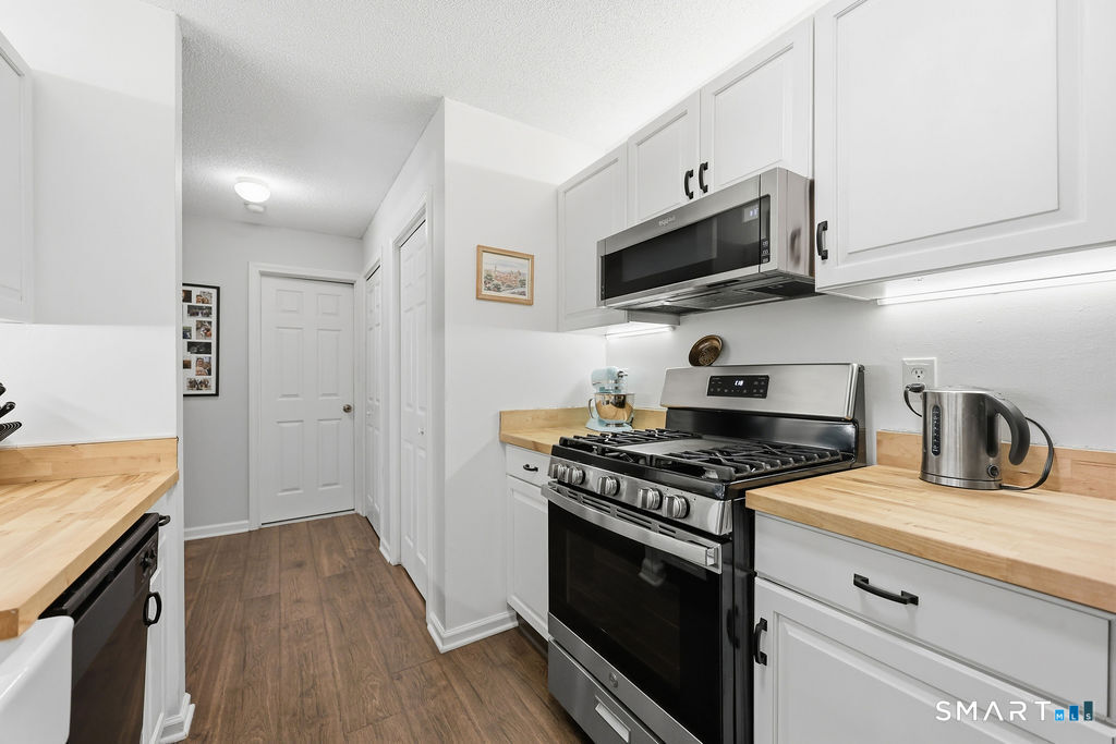 2390 State Street Hamden CT 06517