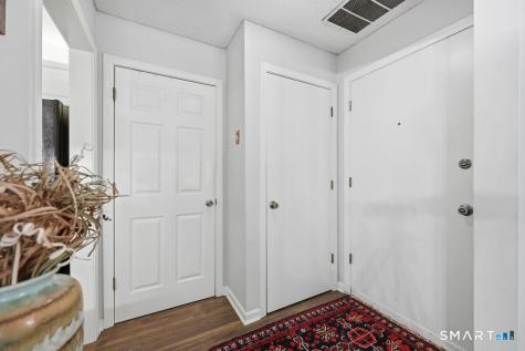 2390 State Street Hamden CT 06517