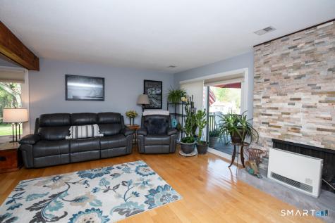 15 Pilgrim Harbor Wallingford CT 06492