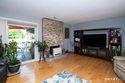 15 Pilgrim Harbor Wallingford CT 06492