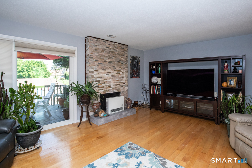 15 Pilgrim Harbor Wallingford CT 06492