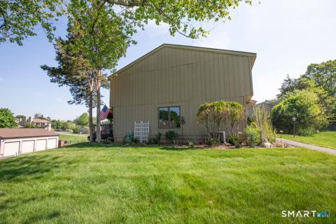 15 Pilgrim Harbor Wallingford CT 06492