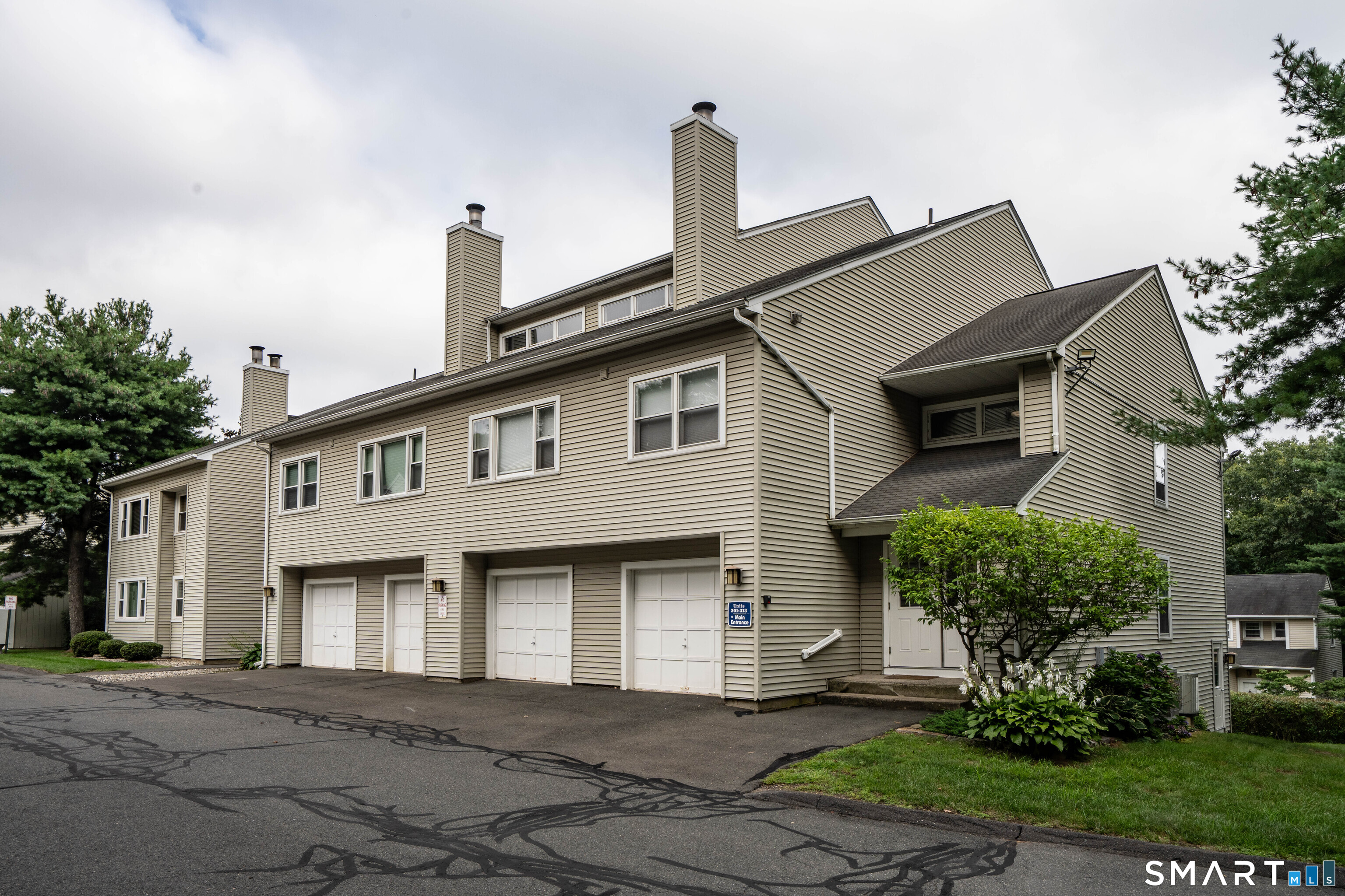 301 Carlton Lane Rocky Hill CT 06067