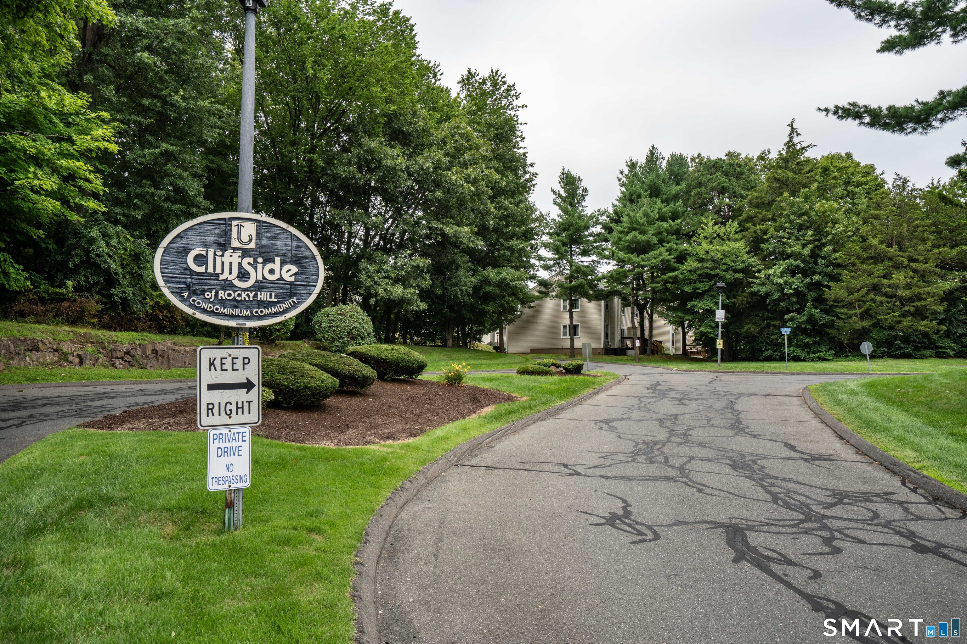 301 Carlton Lane Rocky Hill CT 06067