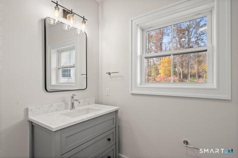 20 Fieldstone Court Bethel CT 06801