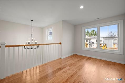 20 Fieldstone Court Bethel CT 06801