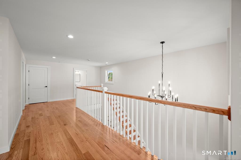 20 Fieldstone Court Bethel CT 06801