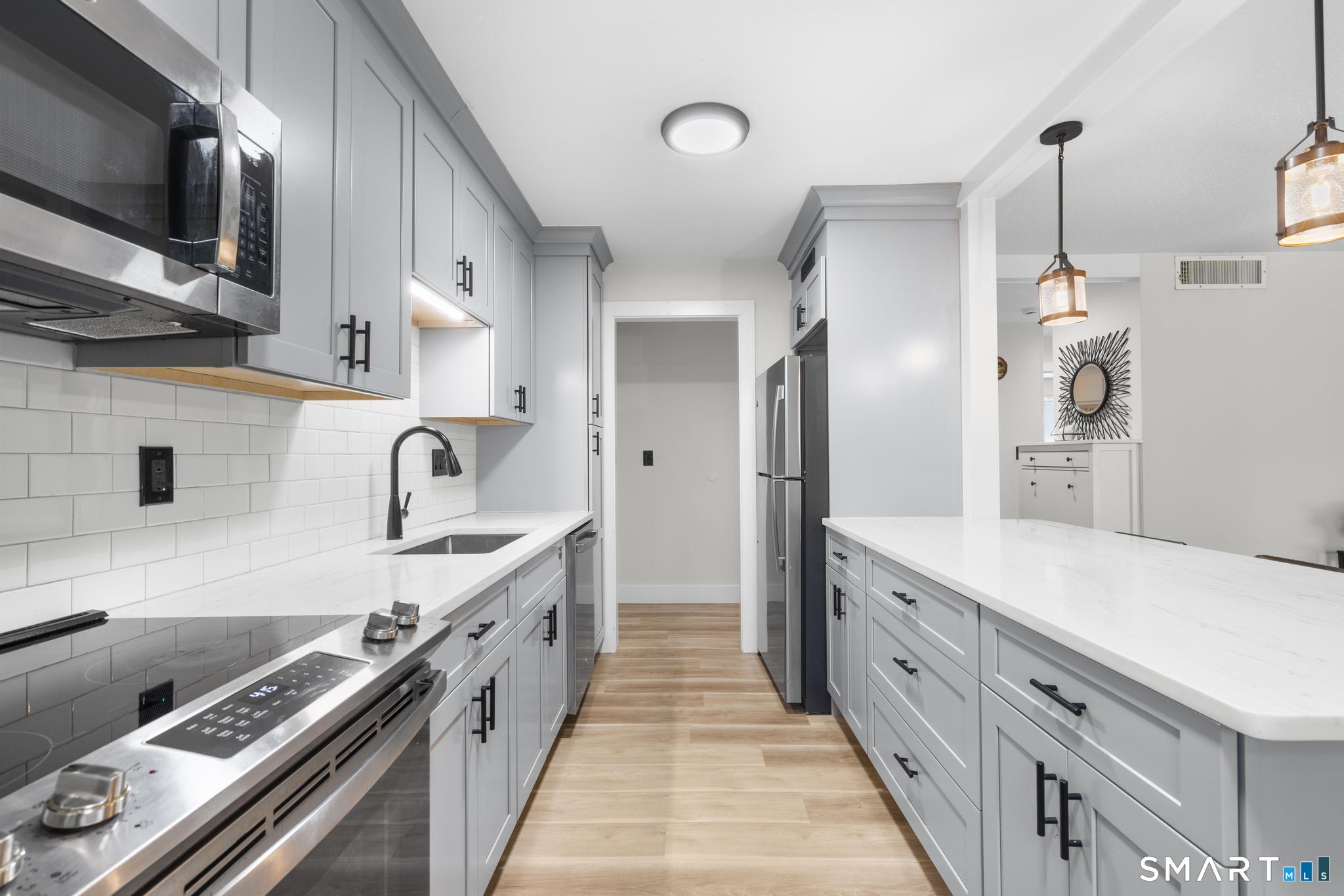 38 Heritage Village Southbury CT 06488