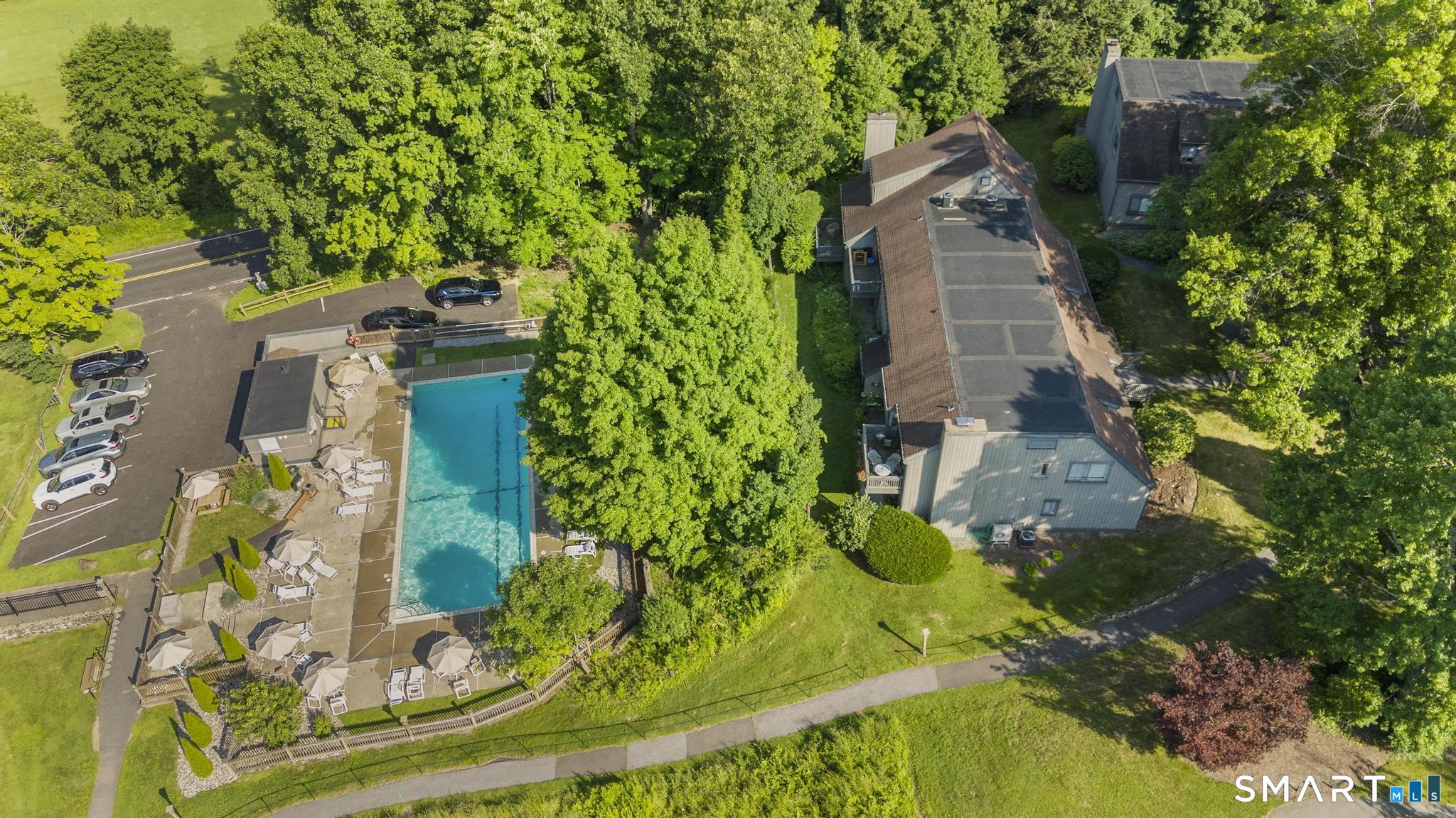 38 Heritage Village Southbury CT 06488
