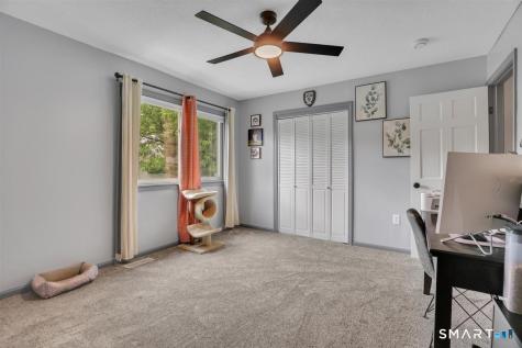 15 Cherokee Court Cromwell CT 06416