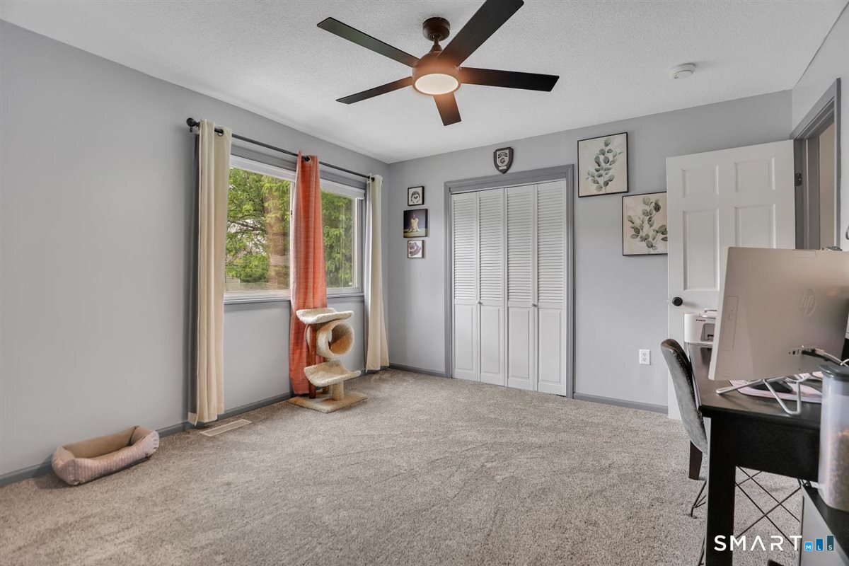 15 Cherokee Court Cromwell CT 06416