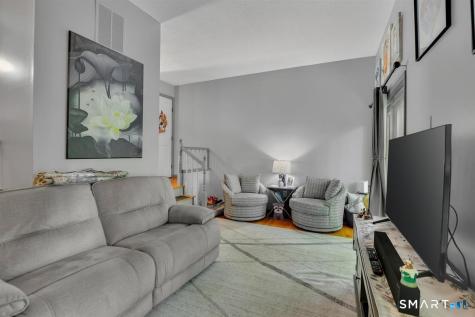 15 Cherokee Court Cromwell CT 06416