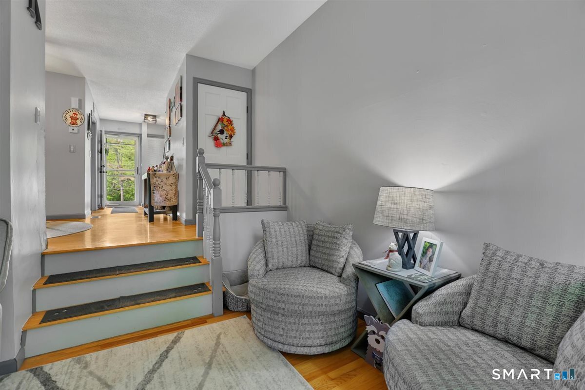 15 Cherokee Court Cromwell CT 06416
