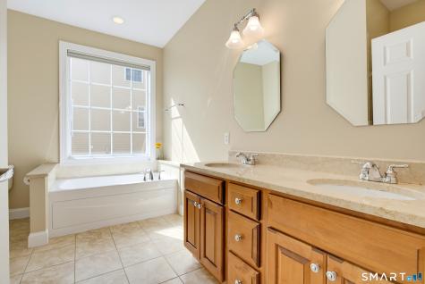 50 Riverwalk Branford CT 06405