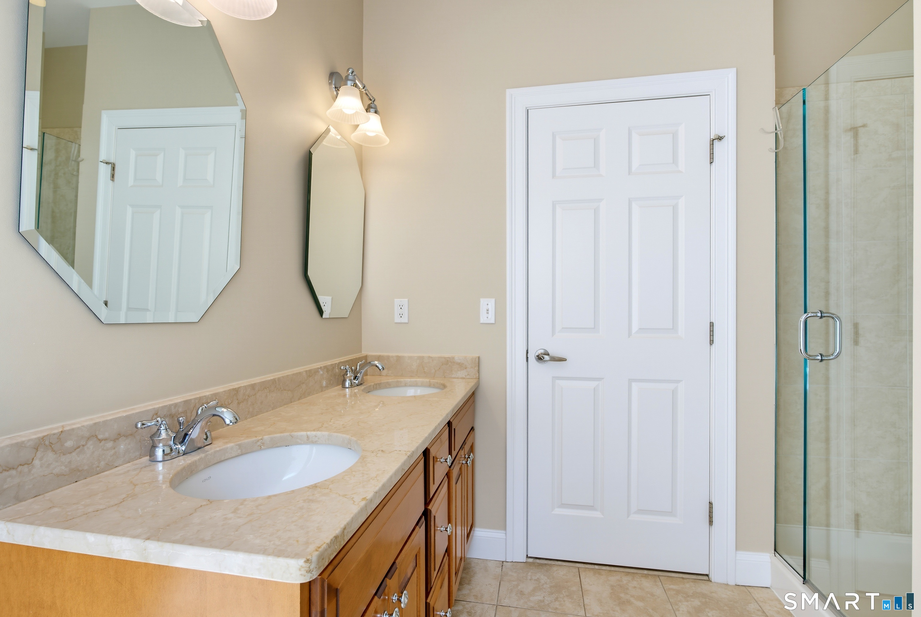 50 Riverwalk Branford CT 06405