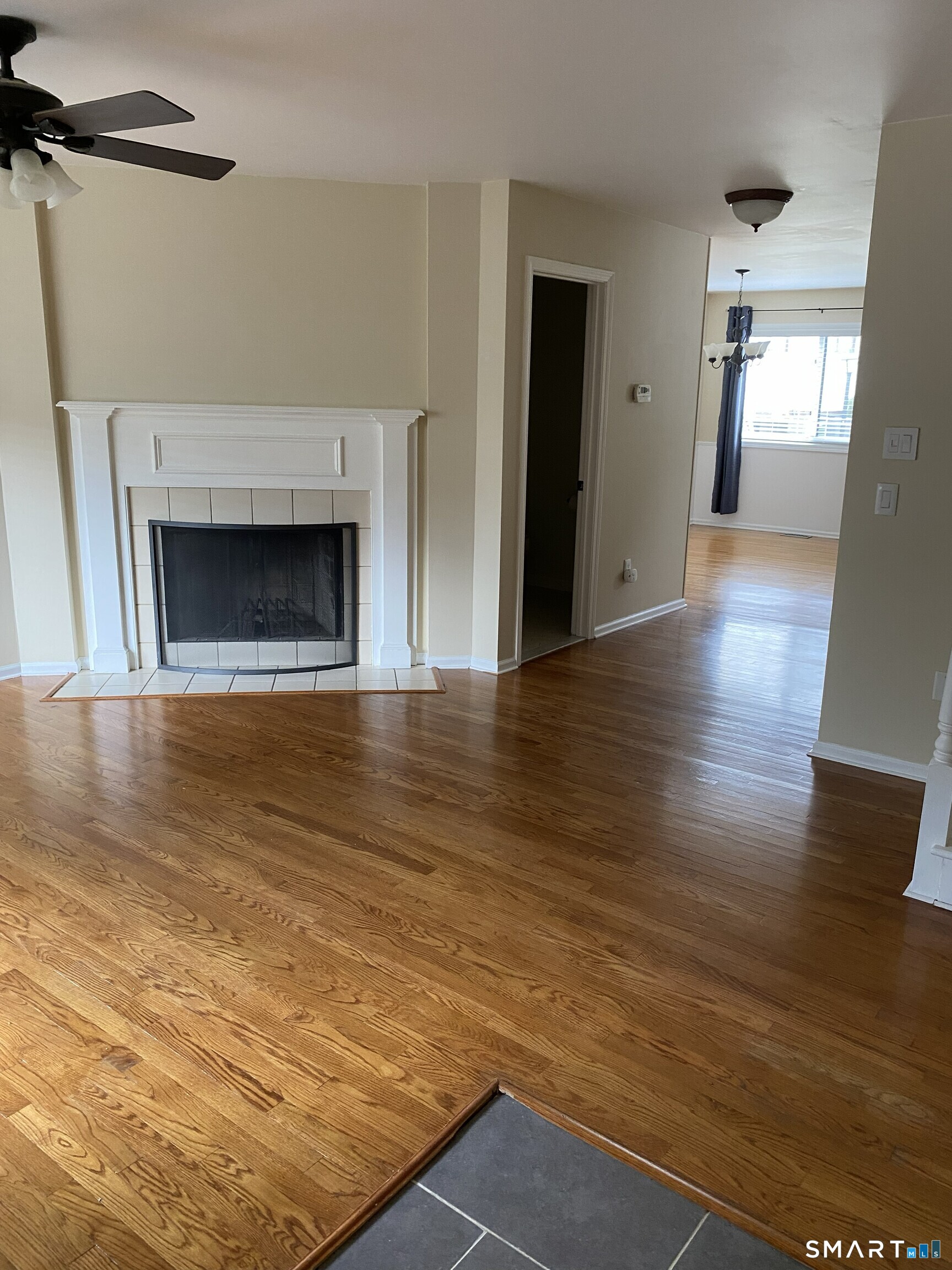 27 Crows Nest Lane Danbury CT 06810