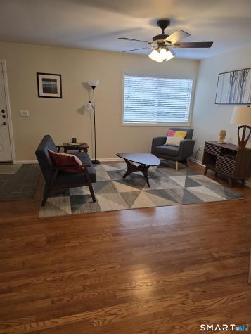 27 Crows Nest Lane Danbury CT 06810