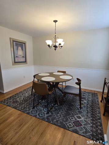 27 Crows Nest Lane Danbury CT 06810