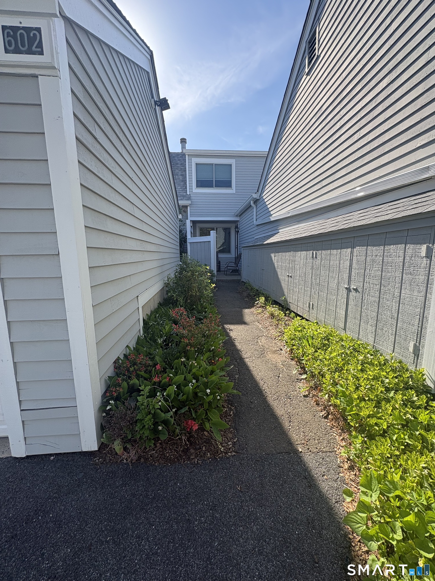 602 Longfellow Drive Branford CT 06405