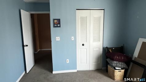 602 Longfellow Drive Branford CT 06405
