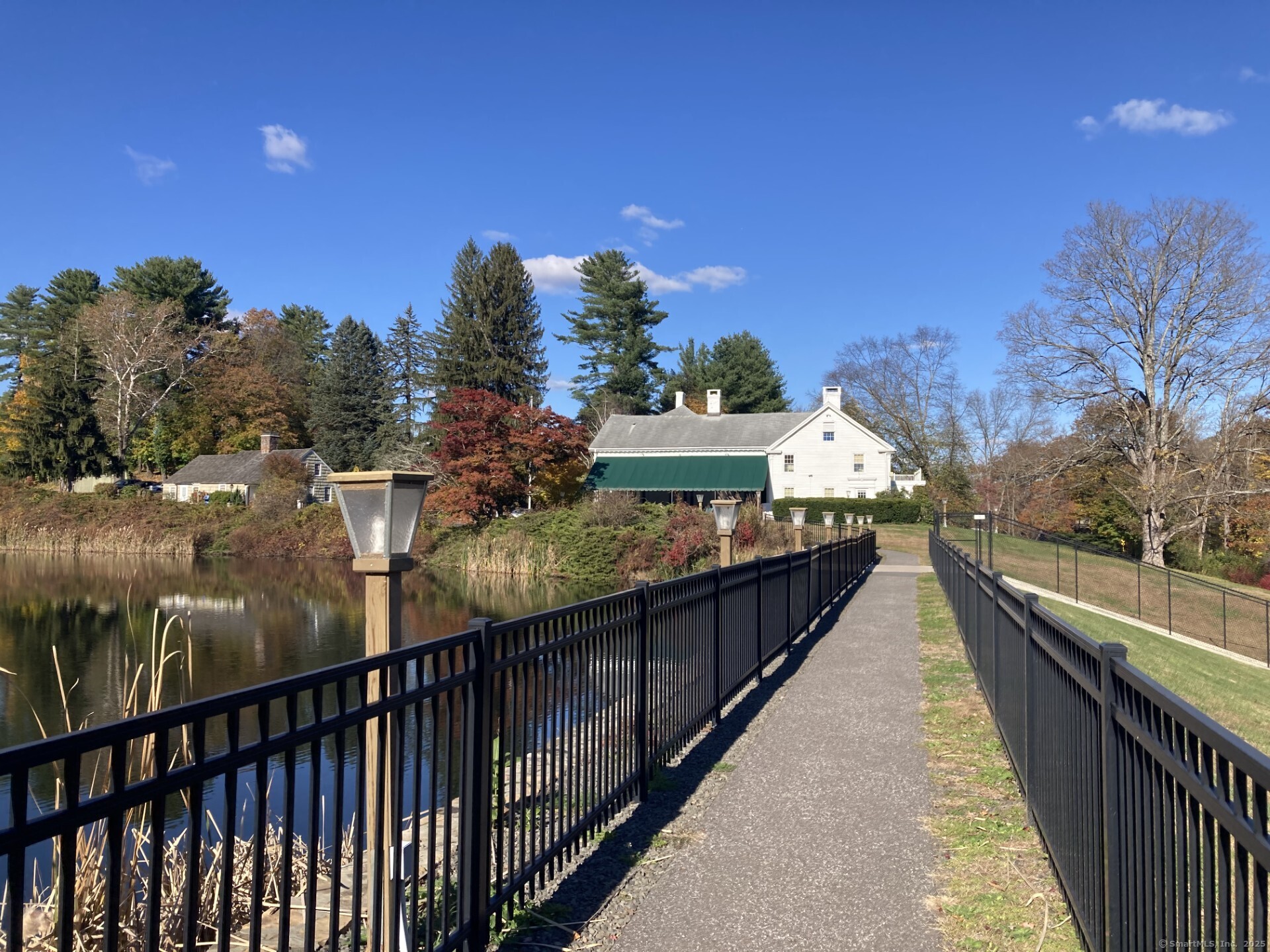 73 Heritage Village Southbury CT 06488
