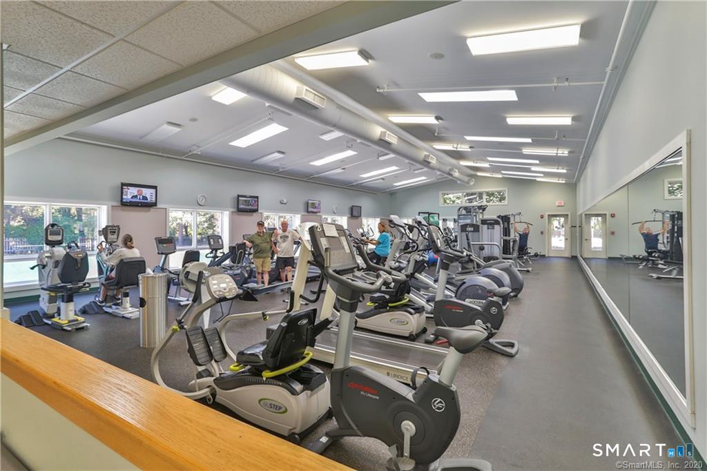 73 Heritage Village Southbury CT 06488
