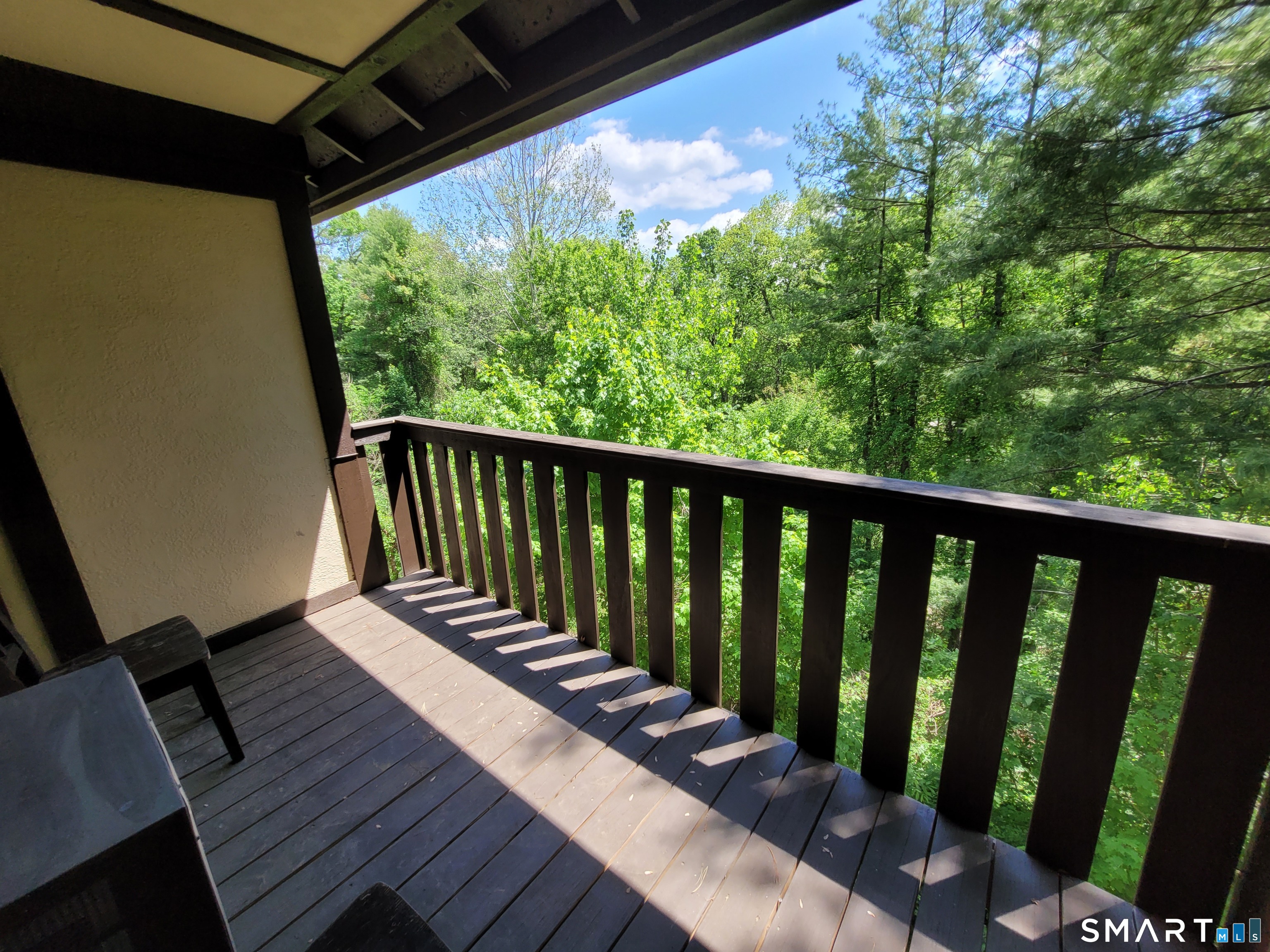 5 Essex Court Brookfield CT 06804