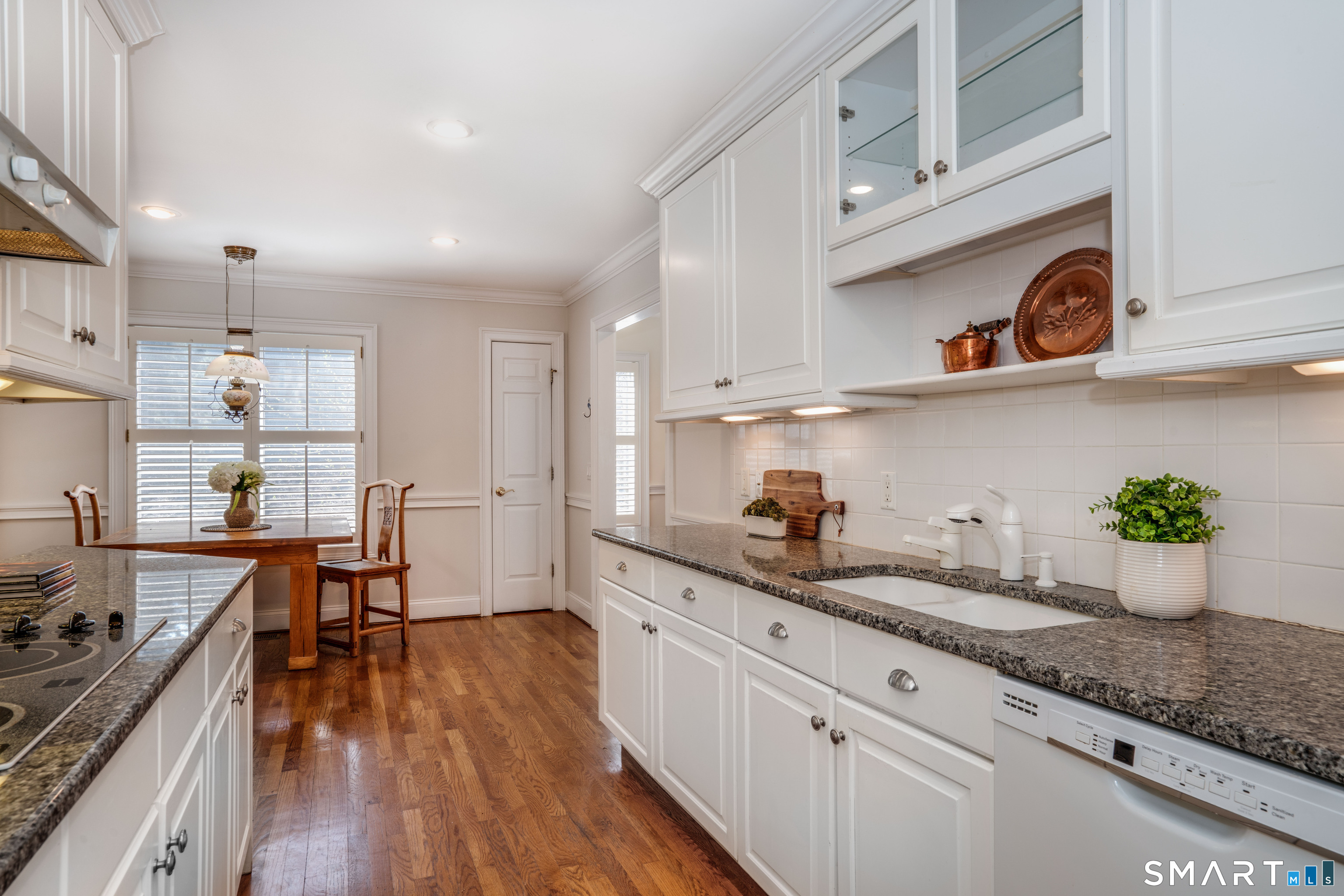 3 Shirecrest Avon CT 06001
