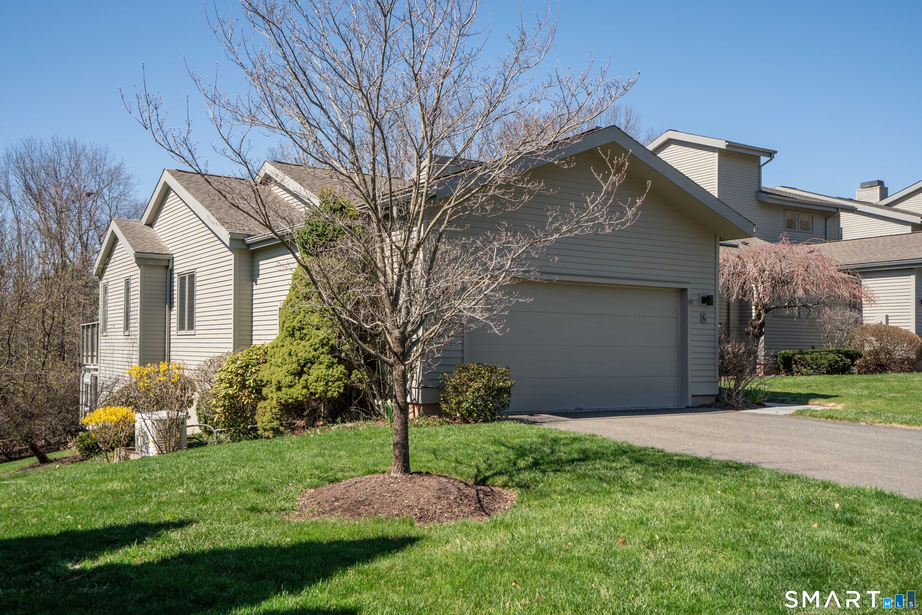 3 Shirecrest Avon CT 06001
