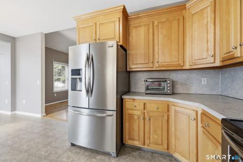21 Merrigan Lane Windsor Locks CT 06096