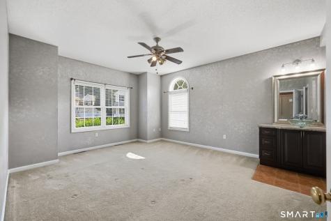 21 Merrigan Lane Windsor Locks CT 06096