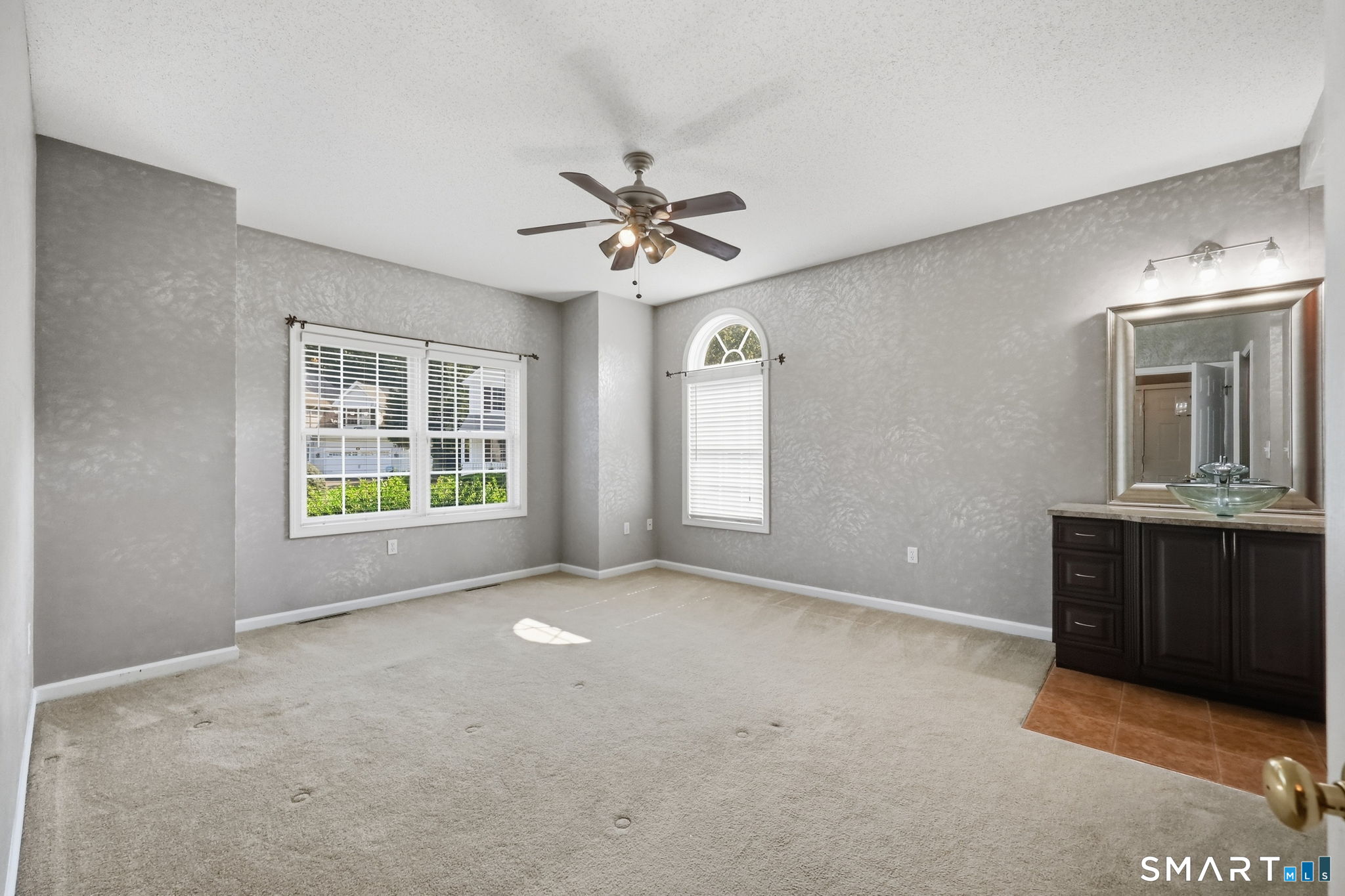 21 Merrigan Lane Windsor Locks CT 06096