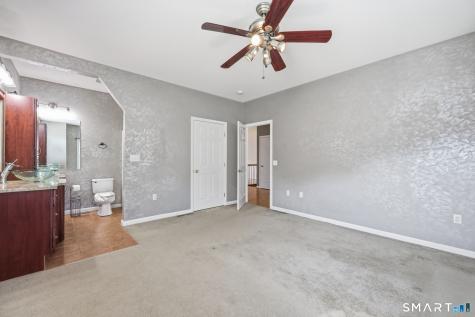 21 Merrigan Lane Windsor Locks CT 06096